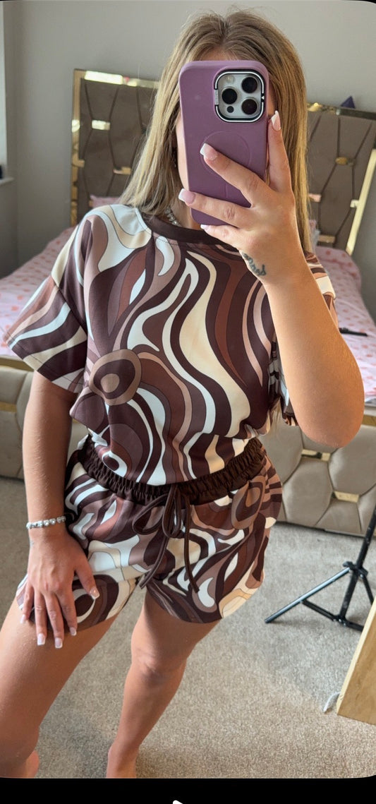 Swirl short set