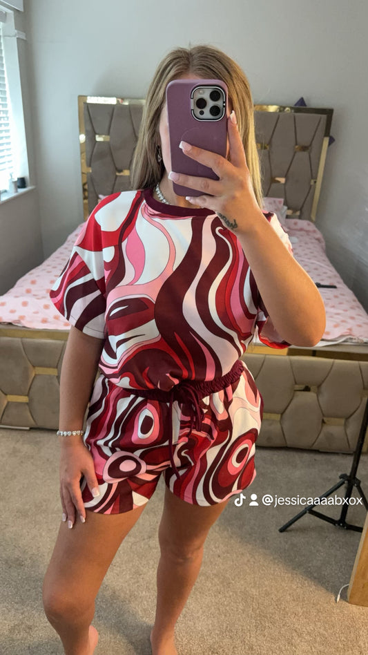 Wine swirl short set